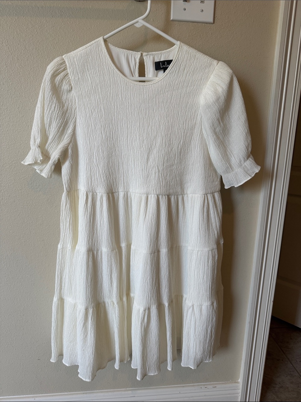 Lulus White Tiered Puff-Sleeve Womens Dress
